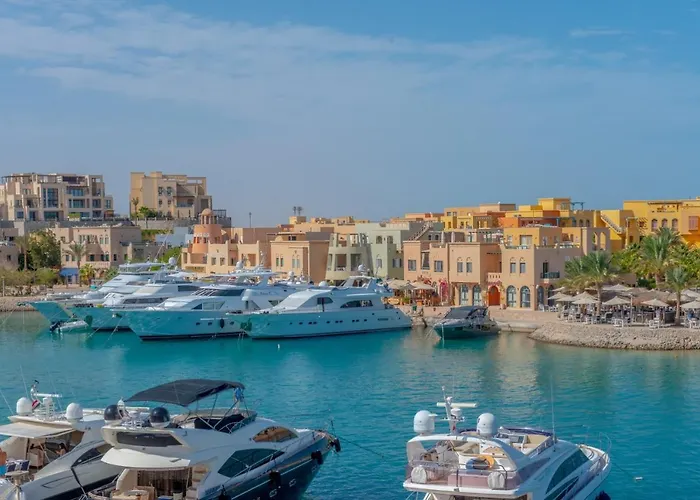 Lovely Sea View 2br In "three Corners Ocean View" Marina Abu Tig, El Gouna *